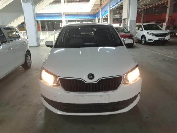 Fabia 2017 1.4L AT photo 2
