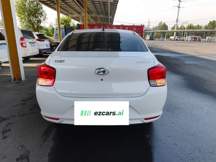Verna 2017 1.4L AT China V photo 5
