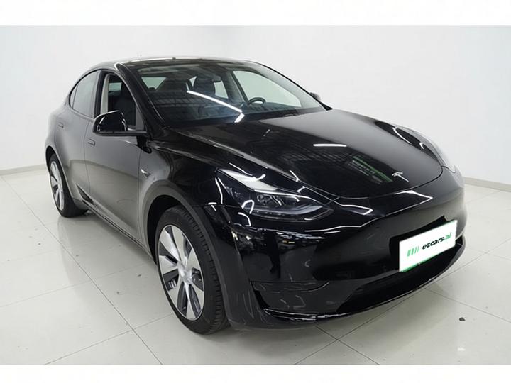 Model Y 2022 Facelift RWD photo 3