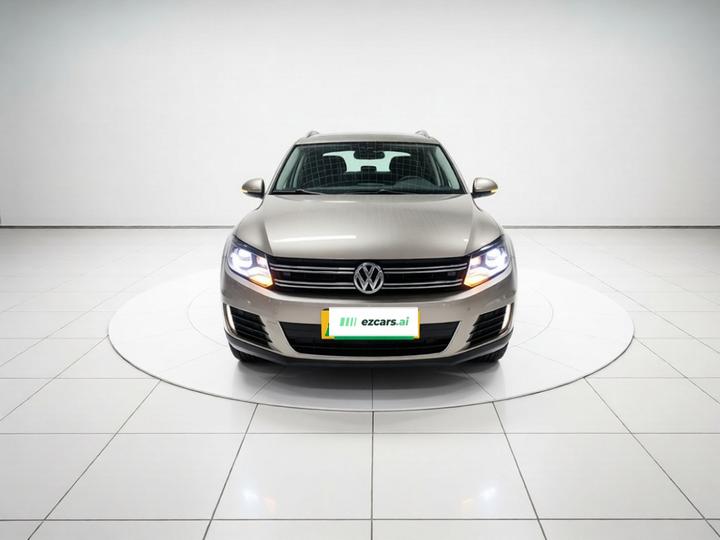 Tiguan 2015 1.8TSI AT RWD Comfort photo 2