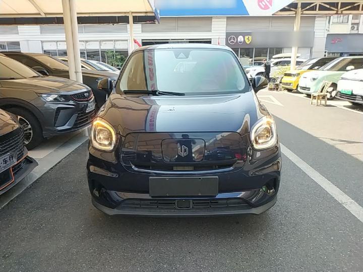 Leapmotor T03 2021 400 Luxury photo 2