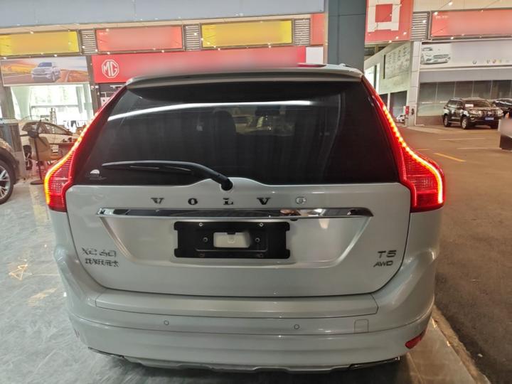 XC60 2016 T5 AWD photo 3