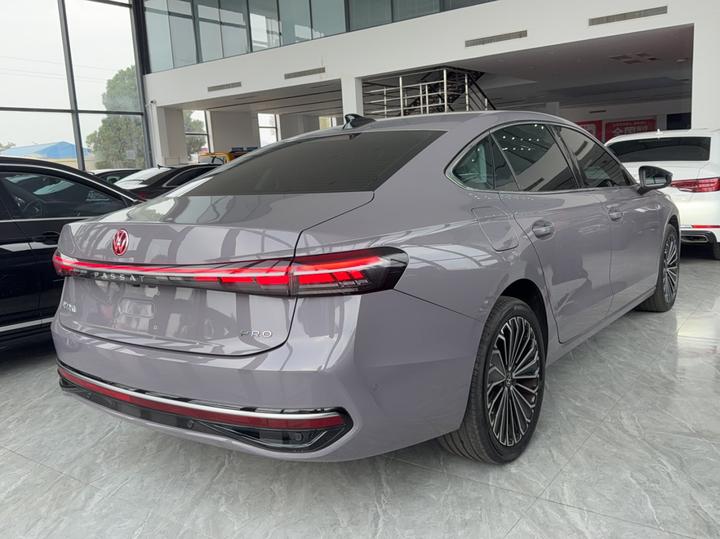 Passat 2025 Pro 380TSI photo 7