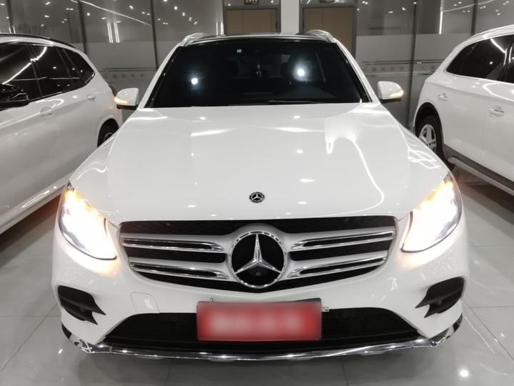 GLC 2018 GLC 260 4MATIC Dynamic photo 2