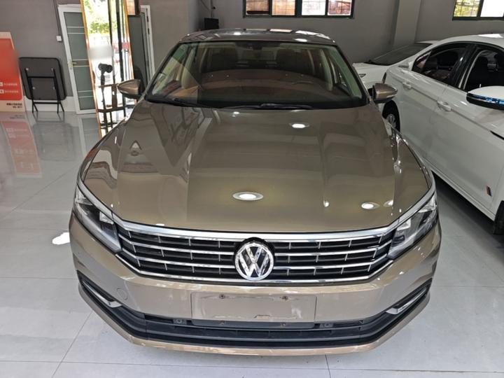 Passat 2017 330TSI DSG photo 2