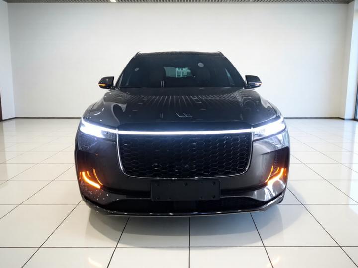 Li Auto ONE 2021 EREV 6-Seater photo 2