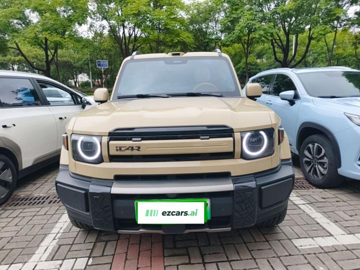 iCAR V27 2026 200KM AWD 700 photo 2