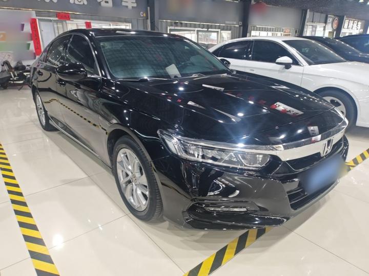 Accord 2018 260TURBO Elite China VI photo 3