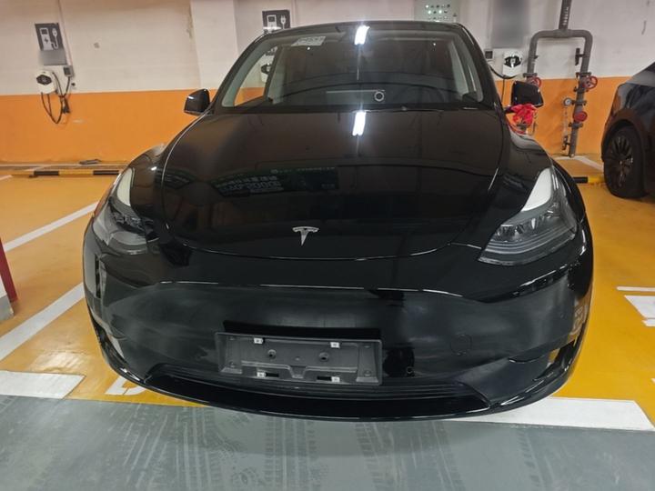 Model Y 2022 Facelift RWD photo 2