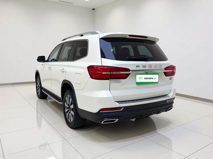 RX8 2019 30T Connected RWD Flagship photo 4