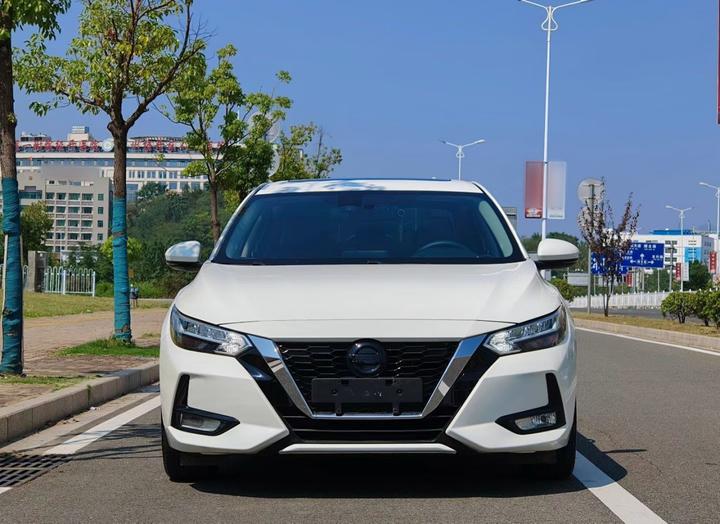 Sylphy 2022 1.6L XL CVT Enjoy photo 2