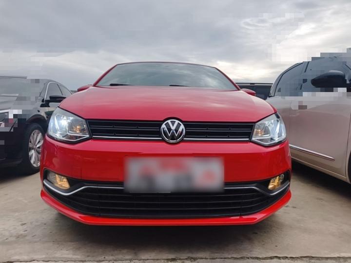 Polo 2016 1.6L AT Comfort photo 2