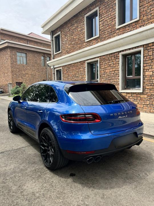 2017 Macan S 3.0T photo 3