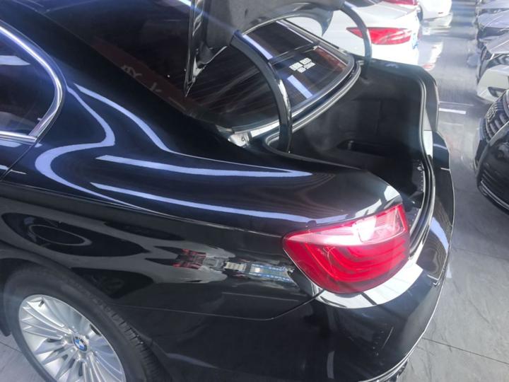 5 Series 2014 525Li Leading photo 4