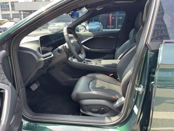 MG7 2025 1.5T 300 DCT Luxury photo 6