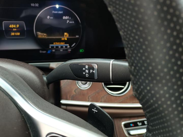 E-Class 2019 E 200 L photo 6