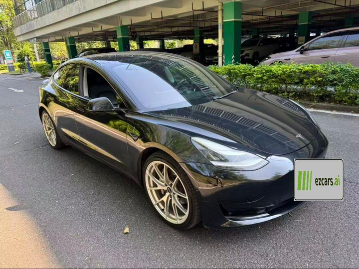 Model 3 2020 Standard Range RWD Upgraded photo 3