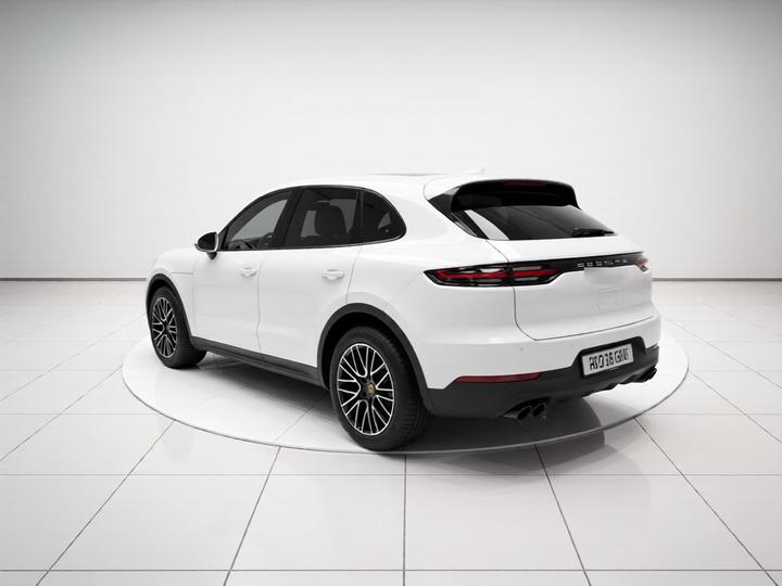 Cayenne Parallel Import 3.0T photo 4