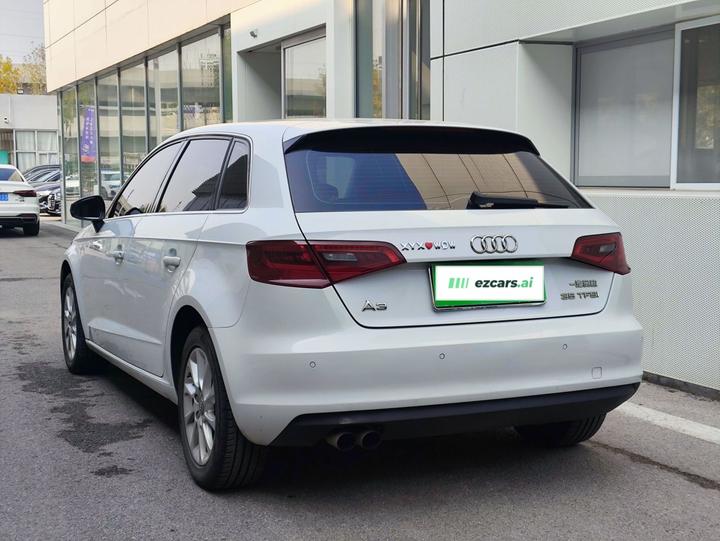 A3 2015 Sportback 35 TFSI photo 4