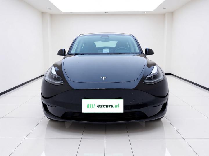 Model Y 2022 Facelift RWD photo 2