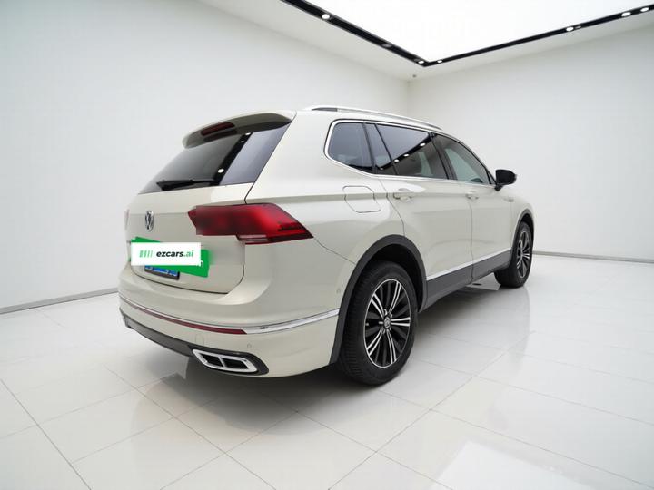 Tiguan L 2018 330TSI AT RWD Flagship photo 6