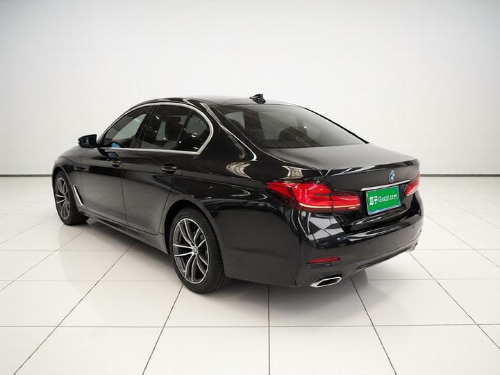 5 Series 2022 Facelift 525Li M Sport Package photo 3