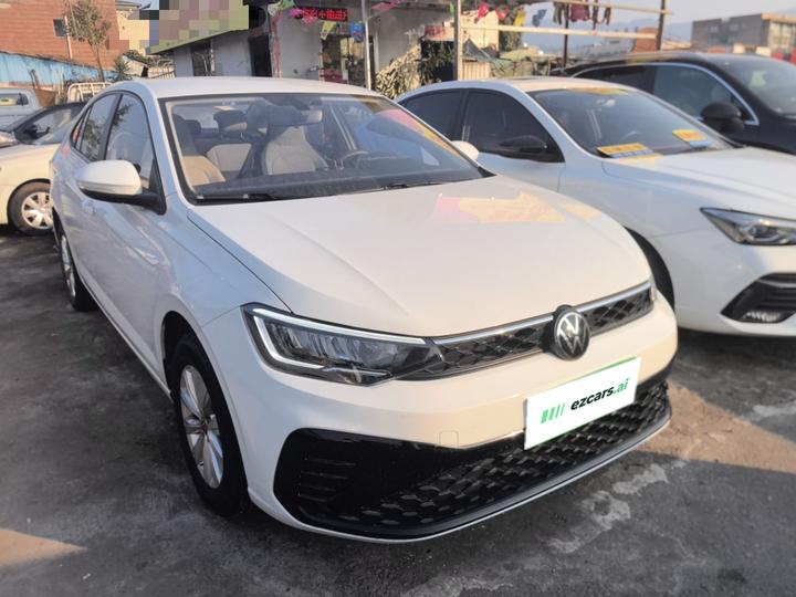 Lavida 2023 1.5L AT photo 3