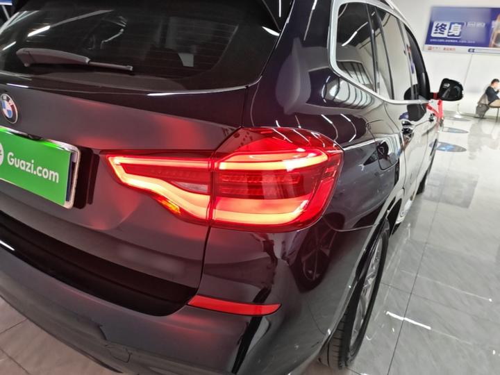 X3 2021 xDrive25i Luxury photo 6