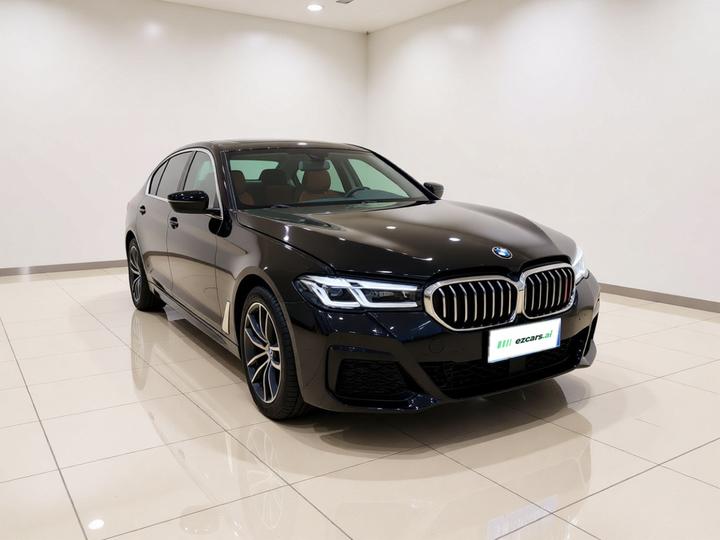 5 Series 2022 Facelift 525Li M Sport Package photo 3