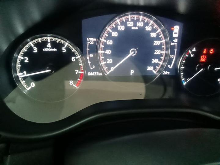3 Axela 2020 1.5L AT photo 3