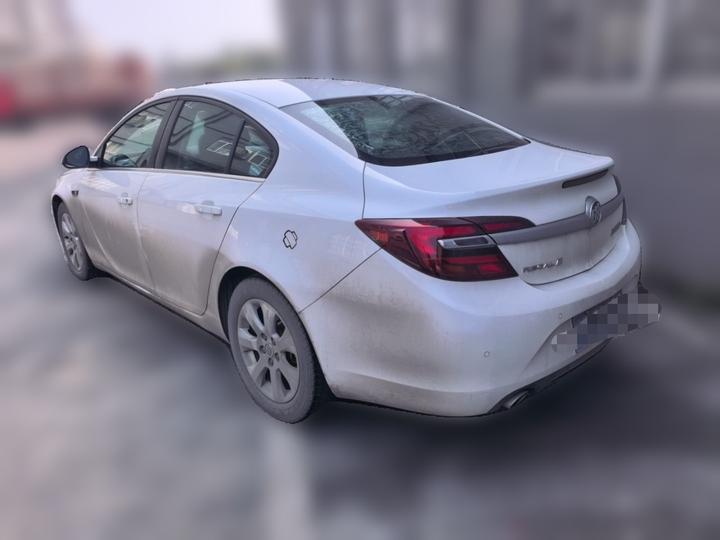 Regal 2015 1.6T Leading Tech photo 4