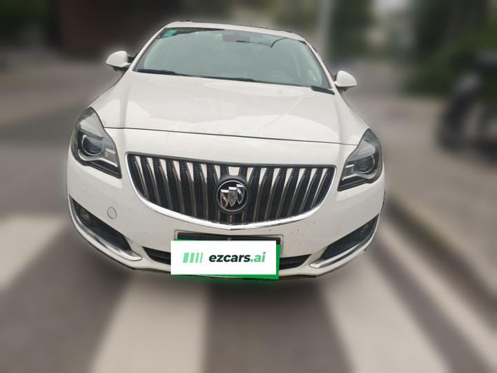 Regal 2015 1.6T Elite Tech photo 2