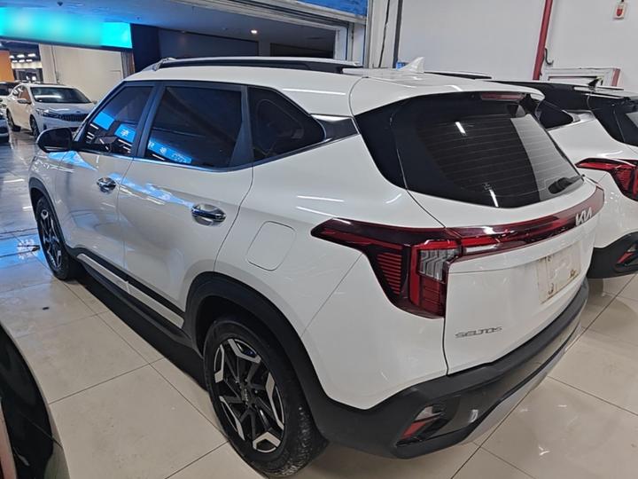 Seltos 2023 1.5L CVT Premium photo 4