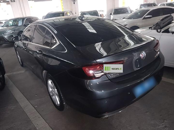 Regal 2022 552T Smart photo 4