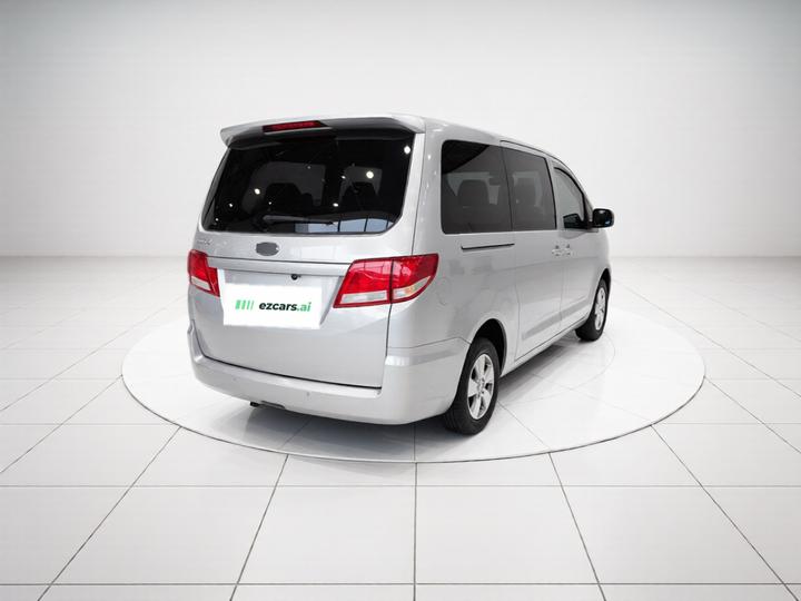 Refine M4 2016 2.0L MT Comfort photo 4