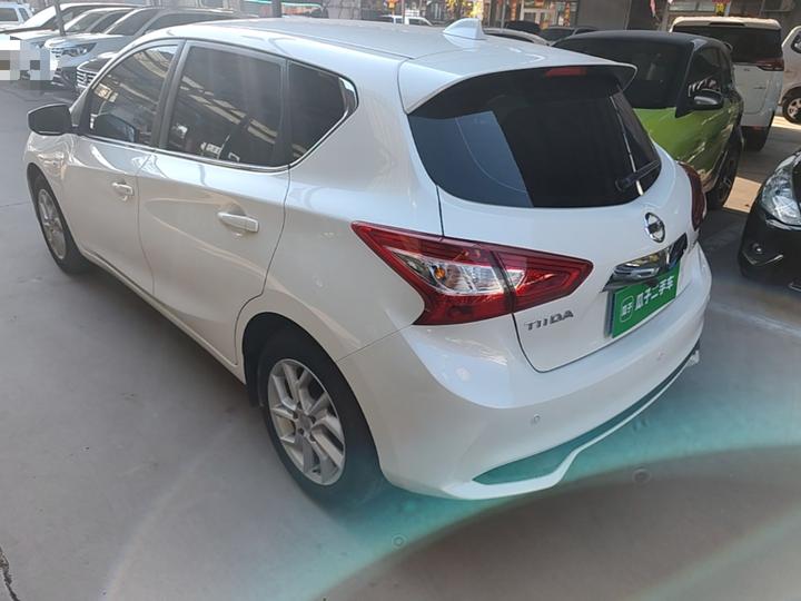 Tiida 2021 1.6L CVT photo 4