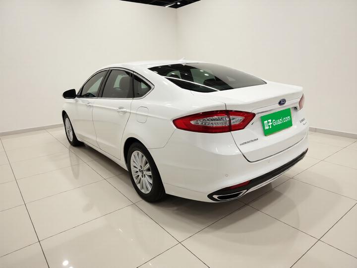 Mondeo 2013 2.0L GTDi200 Fashion photo 4