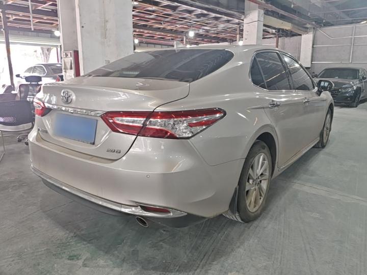 Camry 2023 2.0G Luxury photo 4