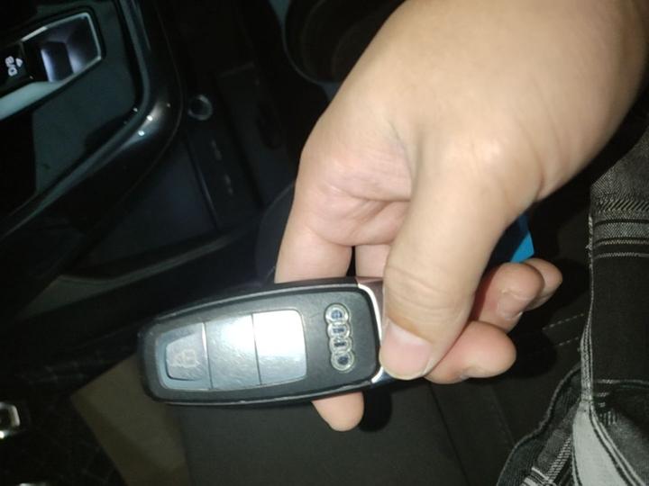Q4 e-tron 2023 50 e-tron quattro photo 8