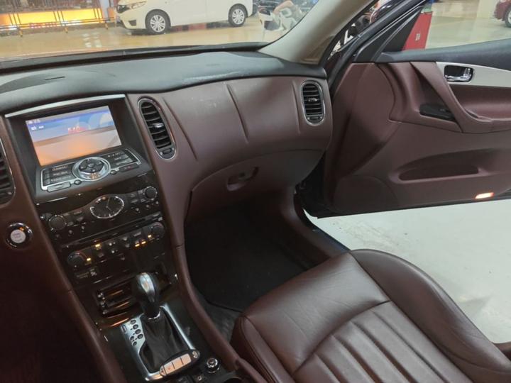 QX50 Imported 2013 2.5L RWD photo 8