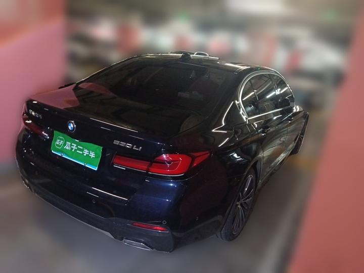 5 Series 2023 530Li Leading M Sport Package photo 6