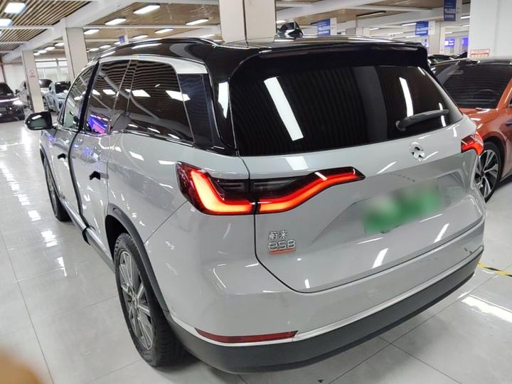 ES8 2020 415KM 6-Seater photo 4