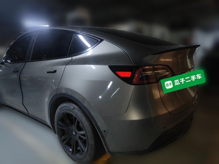 Model Y 2022 Facelift RWD photo 4