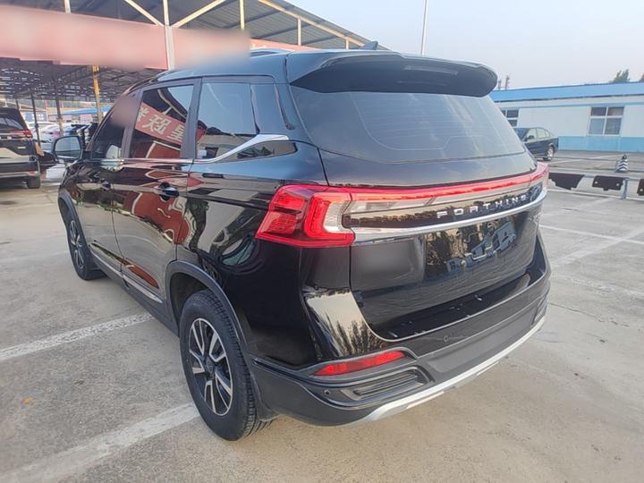 Forthing T5 2024 Prosperous 1.6L CVT 5-Seater photo 4