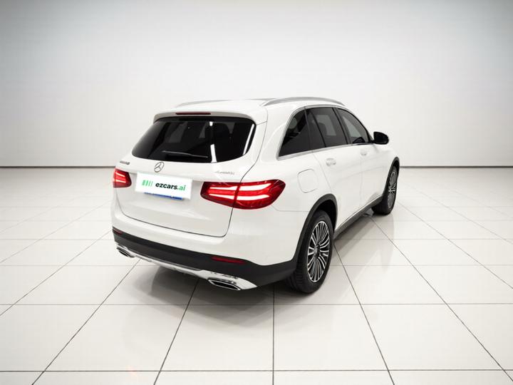 GLC 2017 GLC 200 4MATIC photo 6
