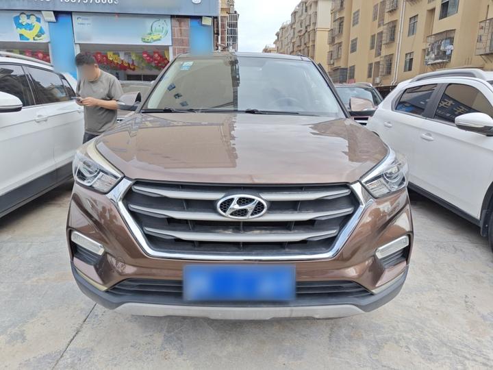 ix25 2017 1.6L AT Smart photo 2
