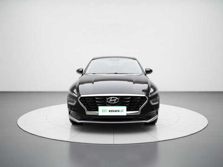 Mistra 2021 1.8L CVT GLX Elite photo 2