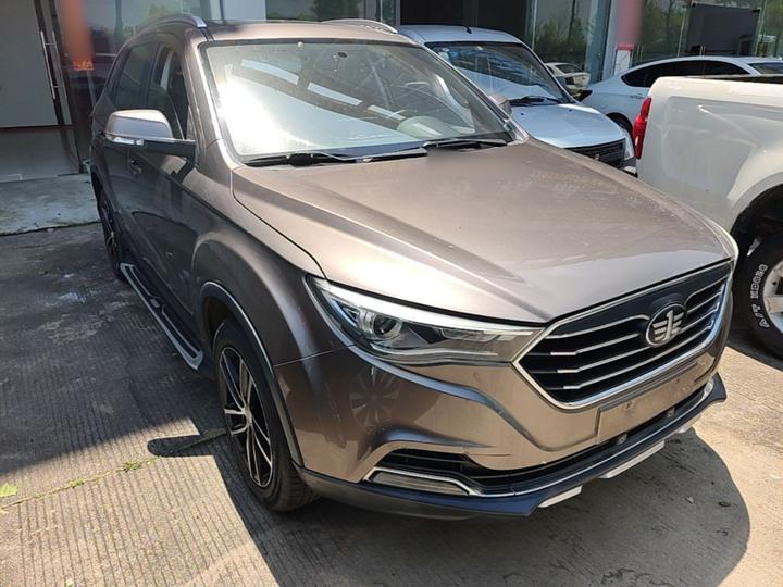 Bestune X40 2017 1.6L AT Luxury photo 3
