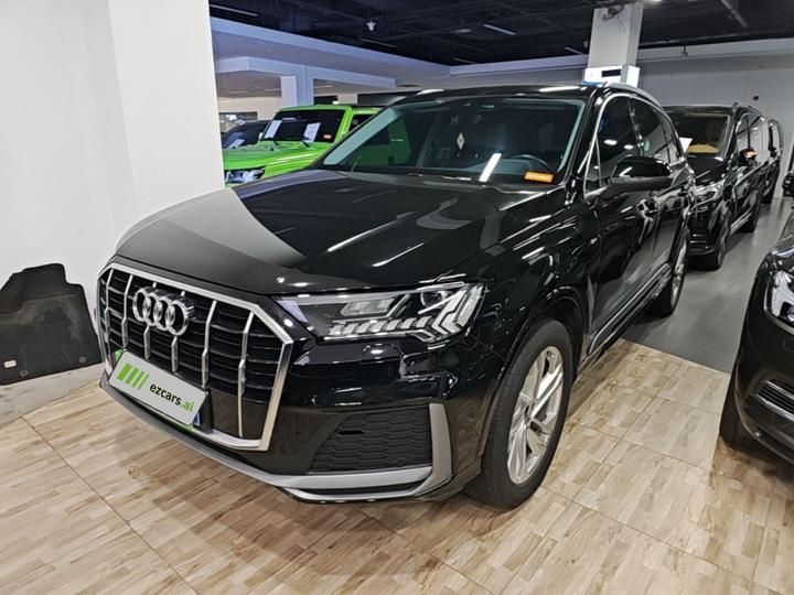 Q7 2023 45 TFSI quattro S line Sport