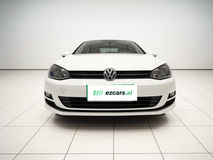Golf 2016 1.6L AT Comfort photo 2